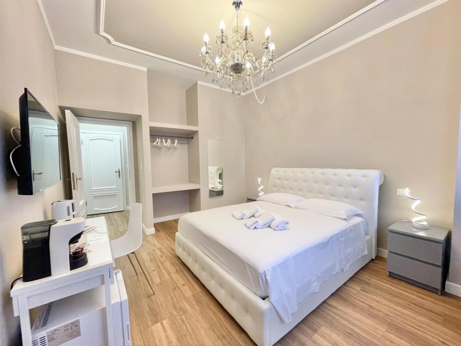 Regina Elena Rooms Pescara Bagian luar foto