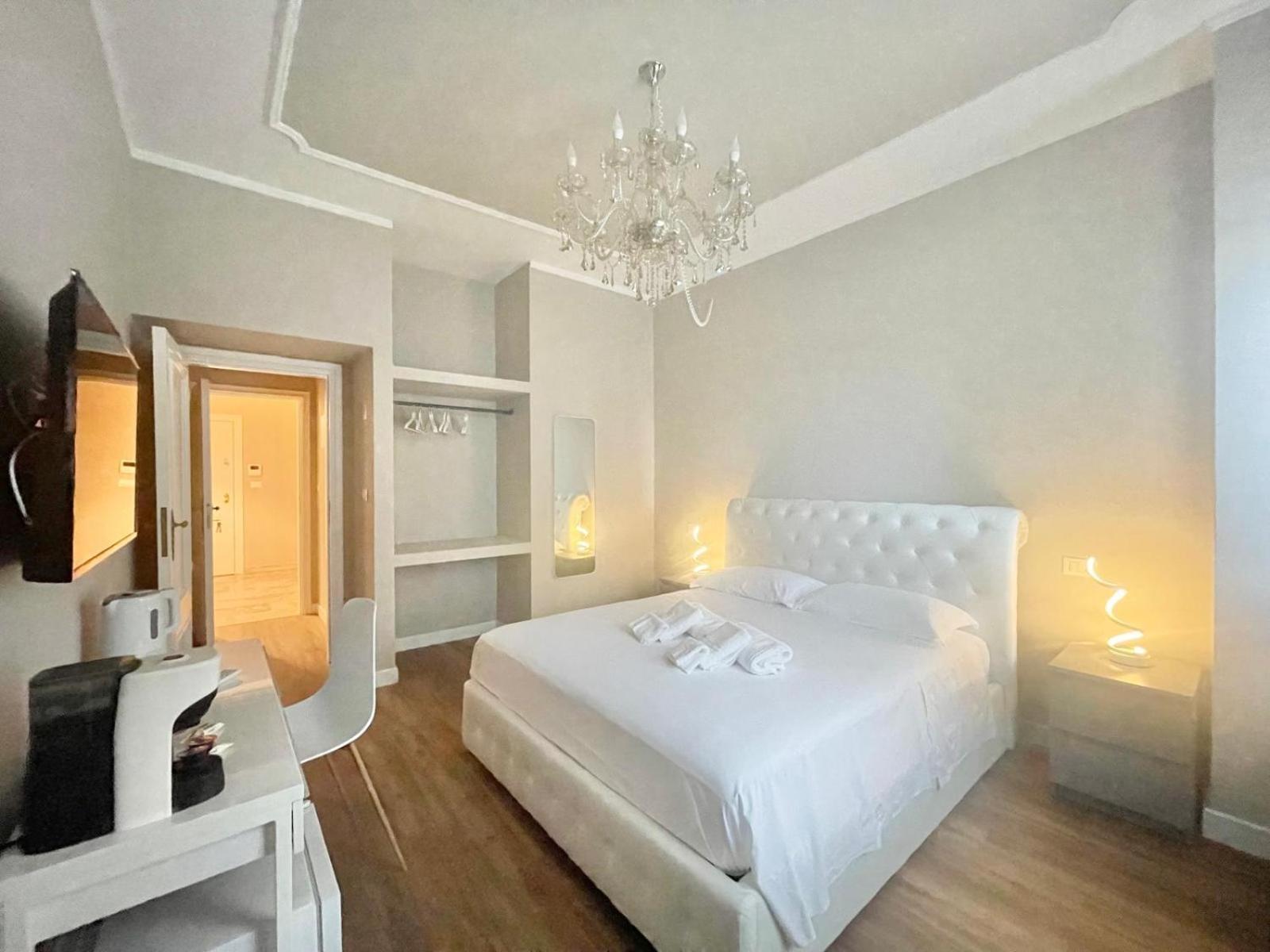 Regina Elena Rooms Pescara Bagian luar foto