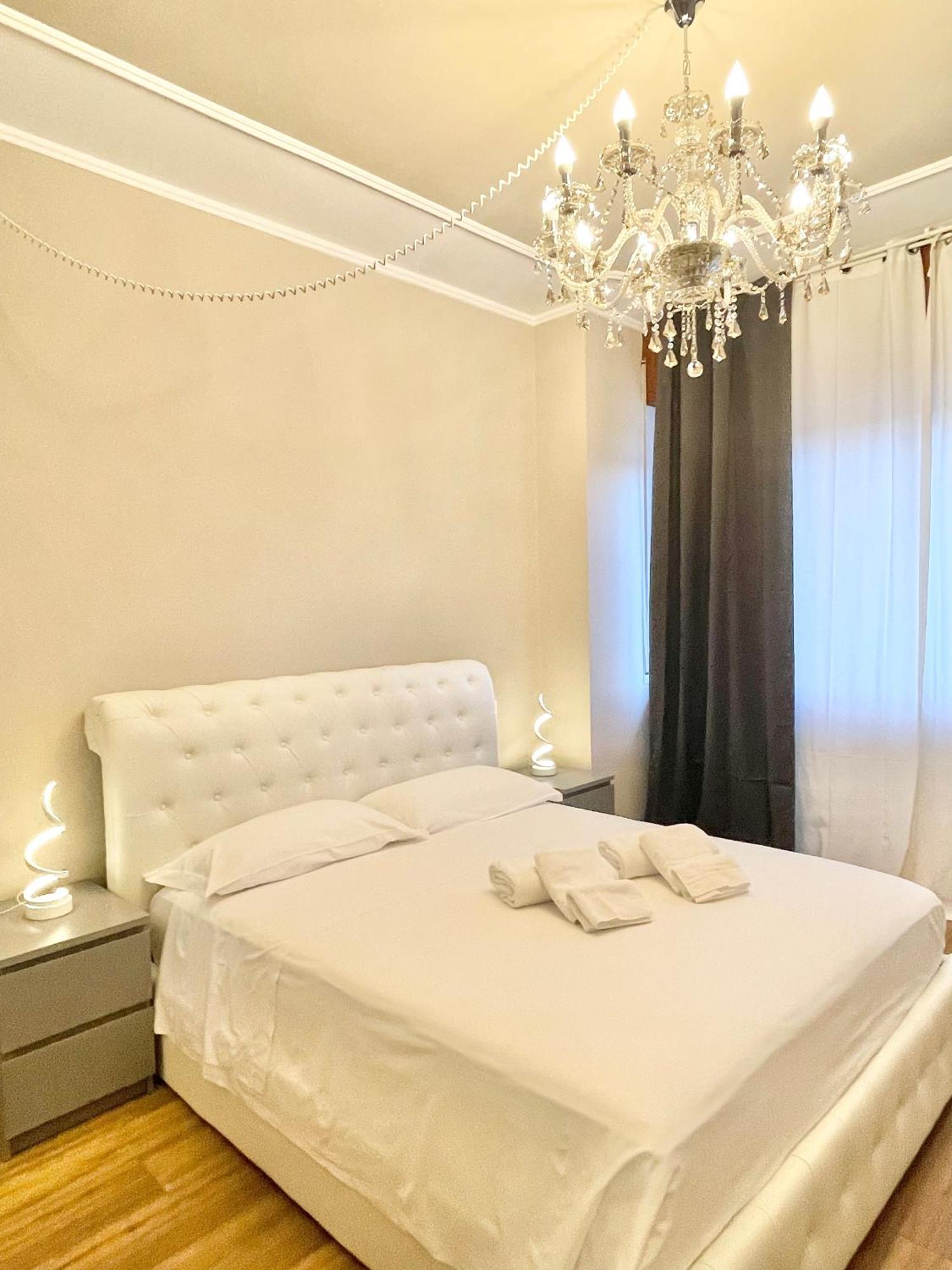 Regina Elena Rooms Pescara Bagian luar foto